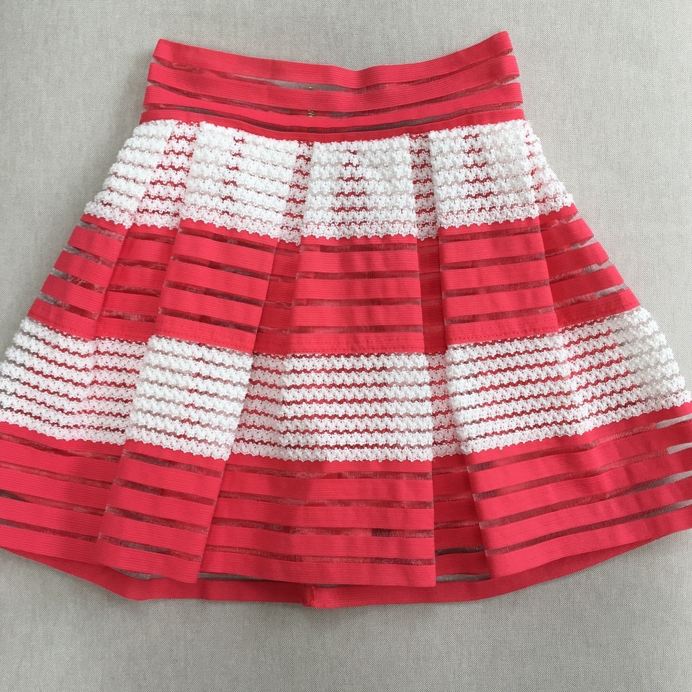 Eyelet Pixie Skirt - Sz 10/12 (fits like 7/8)